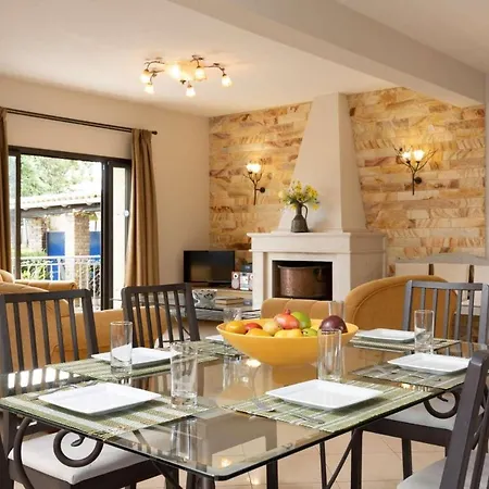 فيلة Stone Georges